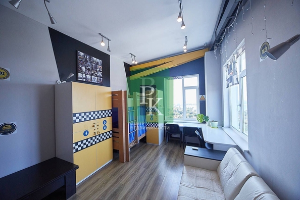 
  Продается 4-комн. квартира 133.6 м². Фото 3.