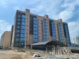Продается 2-комнатная квартира ЖК Курортный, этап 1, корпус 1, 66.8 м²