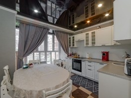 Продается 2-комнатная квартира Античная ул, 57.4  м², 6700000 рублей