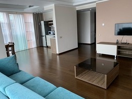Продается 3-комнатная квартира Революции пр-кт, 107  м², 37695000 рублей