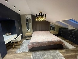 Продается 4-комнатная квартира Пионерский пр-кт, 140  м², 15500000 рублей