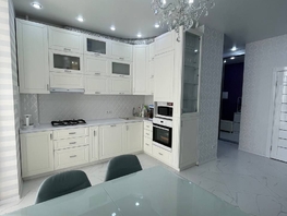 Продается 2-комнатная квартира Кирова ул, 62 м², 18500000 рублей