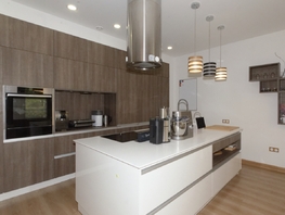 Продается Дом Центральная ул, 213 м², участок 4 сот., 37000000 рублей