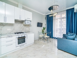 Продается 2-комнатная квартира Крымская ул, 50 м², 19700000 рублей