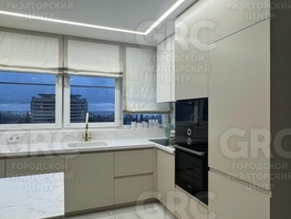 Продается 3-комнатная квартира Островского ул, 100 м², 55000000 рублей