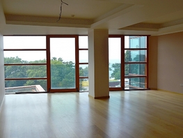 Продается 1-комнатная квартира Революции пр-кт, 98  м², 38012000 рублей