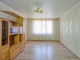 Продается 2-комнатная квартира 70-летия Октября ул, 52 м², 5650000 рублей
