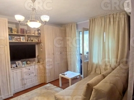 Продается 1-комнатная квартира Конституции СССР ул, 32 м², 12000000 рублей