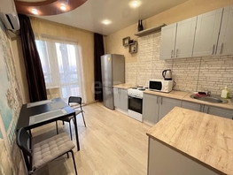 Продается 1-комнатная квартира Российская ул, 38  м&sup2;, 6200000 рублей