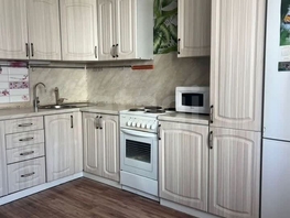 Продается 2-комнатная квартира Генерала Трошева Г.Н. ул, 59.2  м&sup2;, 6970000 рублей