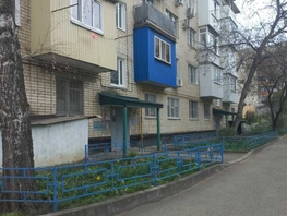 Продается 2-комнатная квартира Гвардейский проезд, 52 м², 3000000 рублей