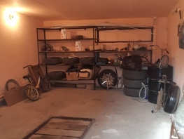 Продается гараж Прямая ул, 30  м&sup2;, 1300000 рублей