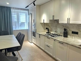 Снять двухкомнатную квартиру Калинина ул, 66  м&sup2;, 60000 рублей