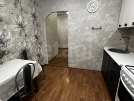 Снять двухкомнатную квартиру Серова ул, 65  м&sup2;, 28000 рублей