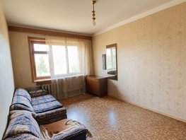 Продается 3-комнатная квартира 40 лет Октября пр-кт, 60  м&sup2;, 5800000 рублей