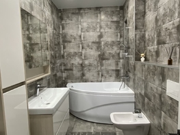 Продается 2-комнатная квартира Доваторцев ул, 64  м&sup2;, 7700000 рублей