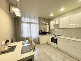 Продается 1-комнатная квартира Богданова ул, 40  м&sup2;, 6400000 рублей
