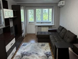 Продается 3-комнатная квартира Андрея Сладкова ул, 58.8  м&sup2;, 6200000 рублей