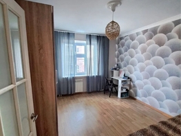 Продается 2-комнатная квартира Комарова б-р, 56  м&sup2;, 6480000 рублей
