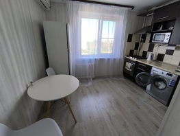 Продается 1-комнатная квартира Таганрогская ул, 37.2  м&sup2;, 3900000 рублей