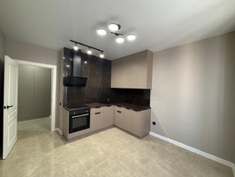 Продается 2-комнатная квартира Комарова б-р, 62  м&sup2;, 8800000 рублей