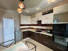 Продается 3-комнатная квартира Тружеников ул, 70  м&sup2;, 10000000 рублей