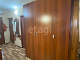 Продается 3-комнатная квартира Добровольского пл, 60  м², 7100000 рублей