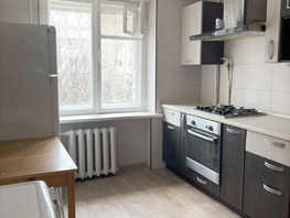 Продается 3-комнатная квартира 1-я Баррикадная ул, 60 м², 6680000 рублей