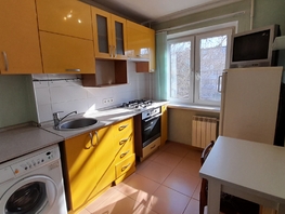 Снять трехкомнатную квартиру Быковского ул, 62 м², 30000 рублей