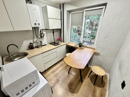 Продается 1-комнатная квартира 40-летия Победы пр-кт, 32 м², 3800000 рублей