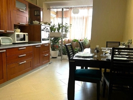 Продается 4-комнатная квартира Доломановский пер, 92.3 м², 15000000 рублей