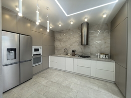 Продается 3-комнатная квартира Берберовская ул, 71.2 м², 11300000 рублей