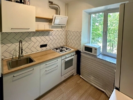 Продается 3-комнатная квартира Стачки пр-кт, 56 м², 5700000 рублей