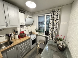 Продается 2-комнатная квартира 40-летия Победы пр-кт, 44.4 м², 4950000 рублей