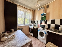 Продается 3-комнатная квартира 40-летия Победы пр-кт, 61 м², 5200000 рублей