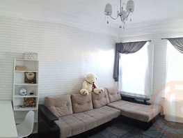 Продается 4-комнатная квартира Училищная ул, 52  м&sup2;, 7600000 рублей